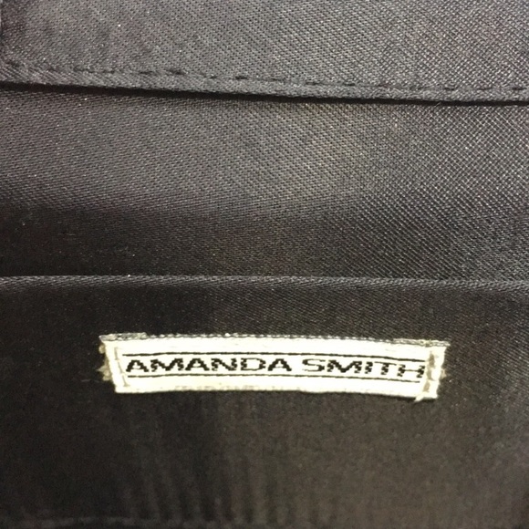 AMANDA SMITH | Vintage Chain Crossbody Purse - Picture 4 of 6